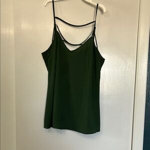 ModCloth Green Women's tank